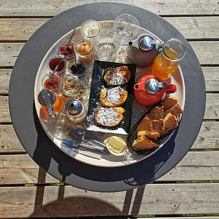 לינה וארוחת בוקר Le Volcan Des Sens, D'hotes De Luxe Et Privatif Torsiac