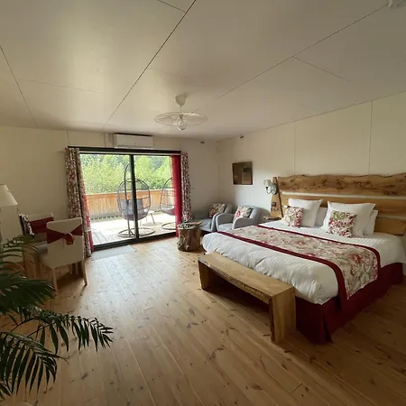 Le Volcan Des Sens, D'hotes De Luxe Et Privatif Bed & Breakfast 4*