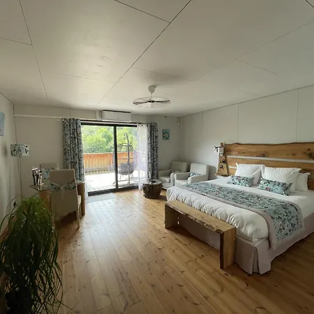 לינה וארוחת בוקר Le Volcan Des Sens, D'hotes De Luxe Et Privatif 4*