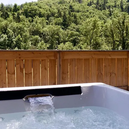 Le Volcan Des Sens, D'hotes De Luxe Et Privatif Torsiac