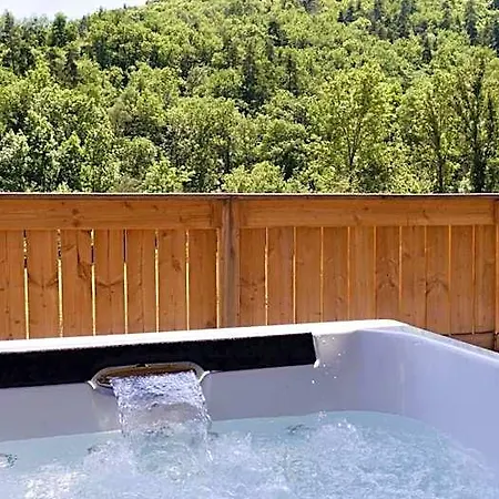 Panzió Le Volcan Des Sens, D'hotes De Luxe Et Privatif 4*