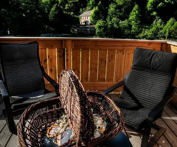 B&B Le Volcan Des Sens, D'hotes De Luxe Et Privatif Torsiac