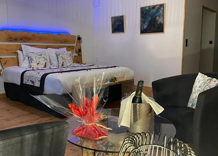 Le Volcan Des Sens, D'hotes De Luxe Et Privatif Torsiac