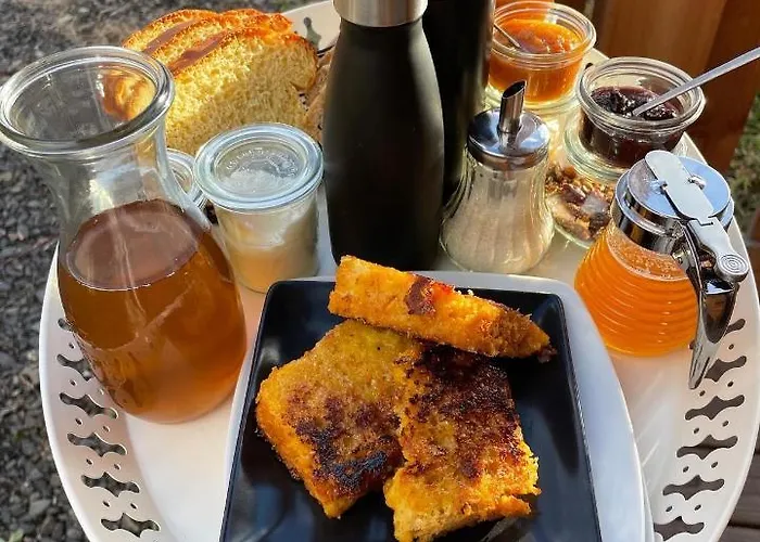 Le Volcan Des Sens, D'hotes De Luxe Et Privatif B&B 4*