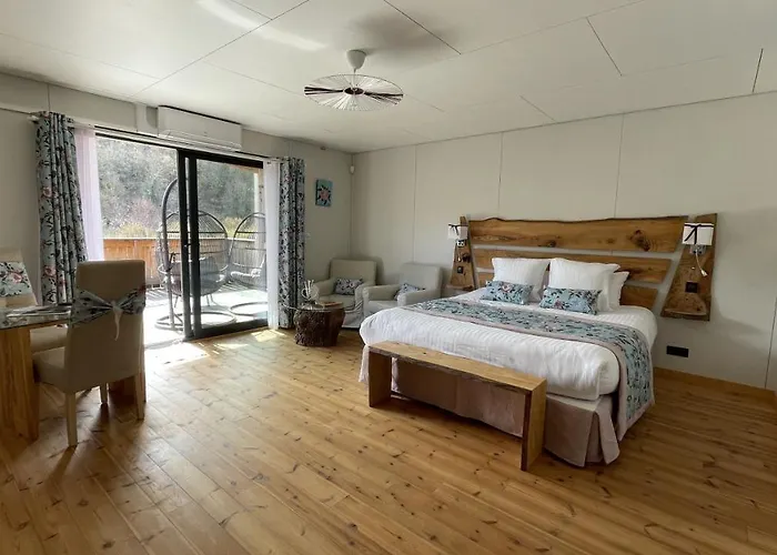 B&B Le Volcan Des Sens, D'hotes De Luxe Et Privatif 4*