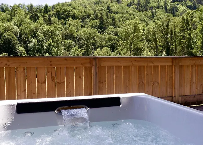 Le Volcan Des Sens, D'hotes De Luxe Et Privatif Torsiac